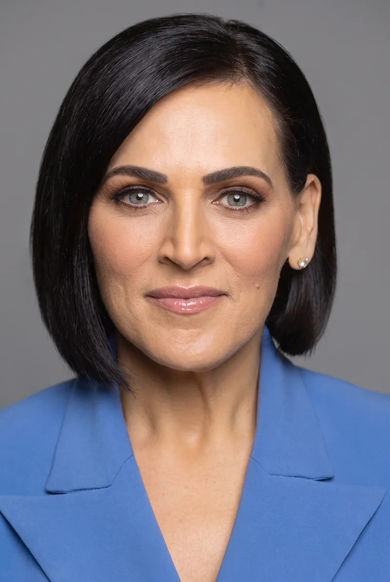 AI-generated portrait of Rosanna Mangiarelli, keynote speaker